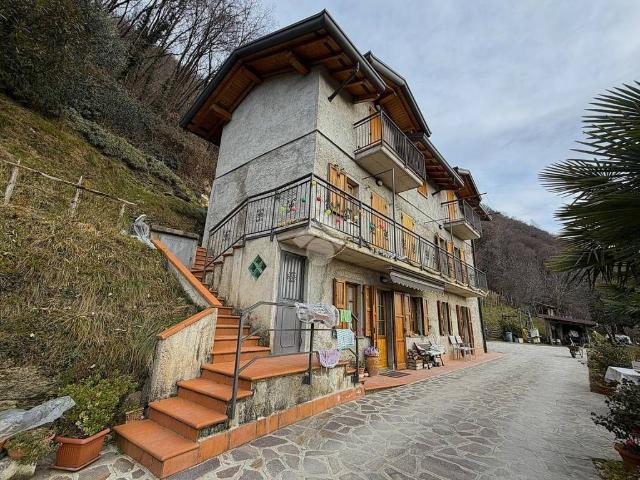 Appartamento in vendita a Calolziocorte, Lombardia