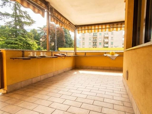 Appartamento in vendita a Calolziocorte, Lombardia