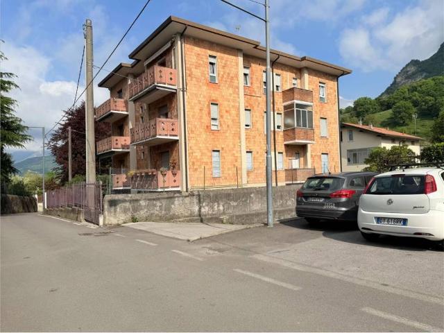 Appartamento in vendita a Castel, Calolziocorte