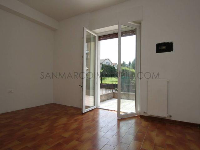 Appartamento in vendita a Calolziocorte, Lombardia