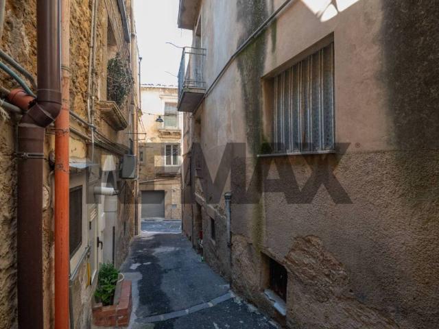 Appartamento in vendita a Canalotto, Caltagirone