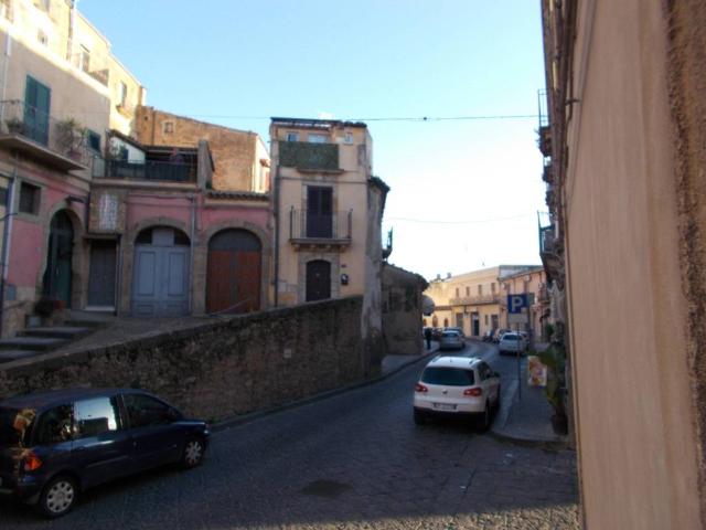 Appartamento in vendita a Canalotto, Caltagirone