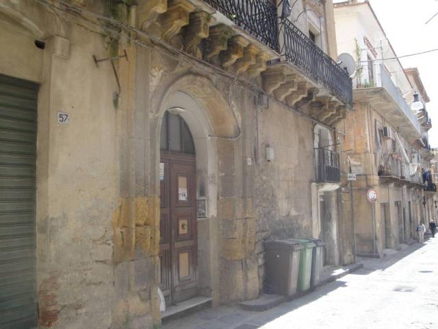 Appartamento in vendita a Quartiere Provvidenza, Caltanissetta