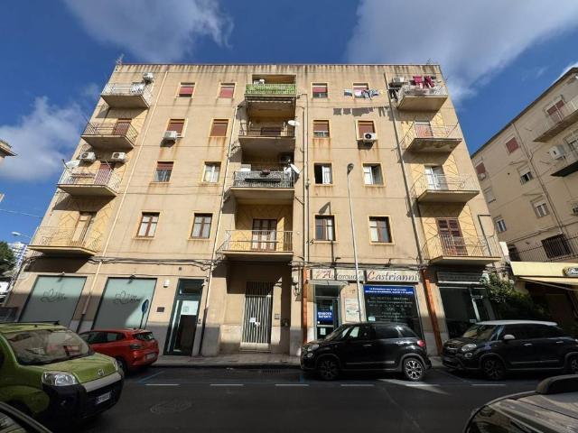 Appartamento in vendita a Quartiere Provvidenza, Caltanissetta