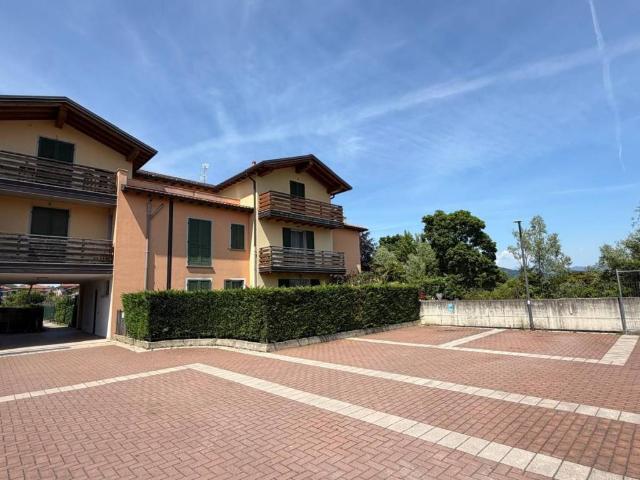 Appartamento in vendita a Calusco D'adda, Lombardia