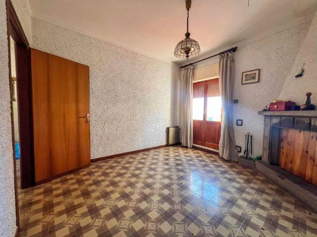 Appartamento in vendita a San Lorenzo, Calvi dell'Umbria