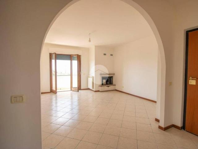 Appartamento in vendita a Calvi Dell'umbria, Umbria