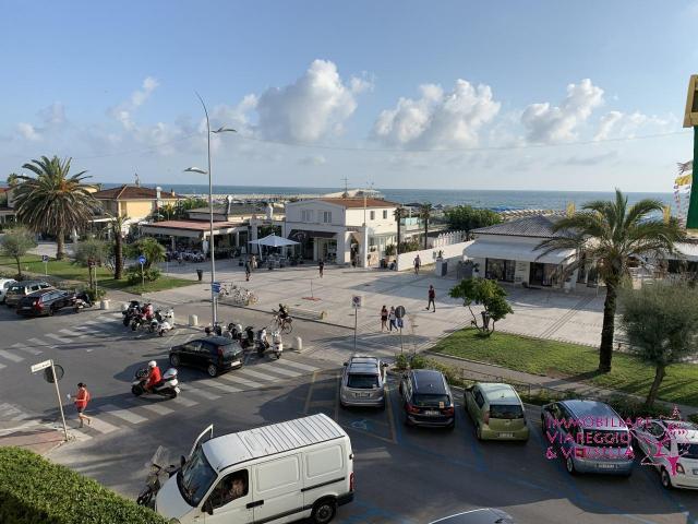 Appartamento in vendita a Camaiore, Toscana