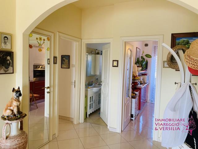Appartamento in vendita a Camaiore, Toscana
