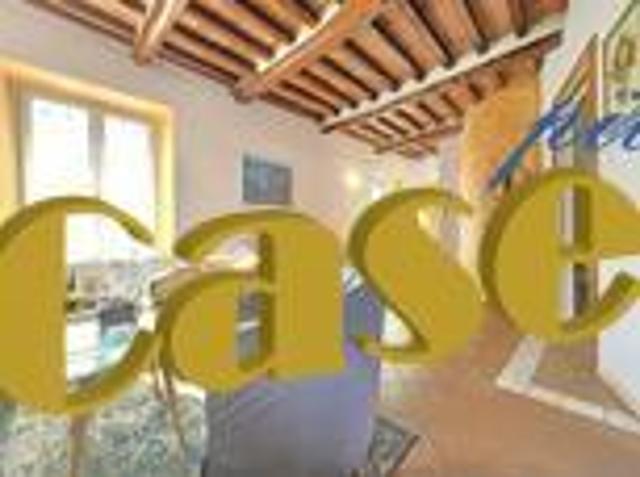 Appartamento in vendita a Camaiore, Toscana