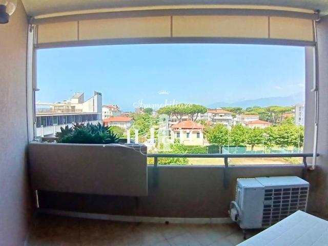 Appartamento in vendita a Camaiore, Toscana