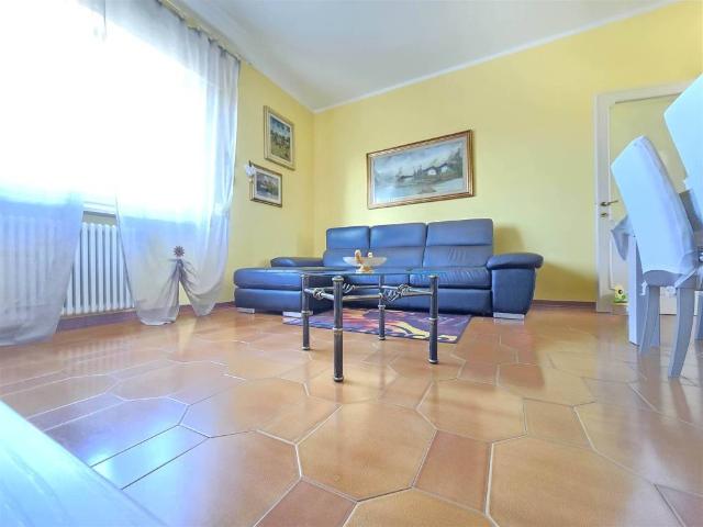 Appartamento in vendita a Camaiore, Toscana