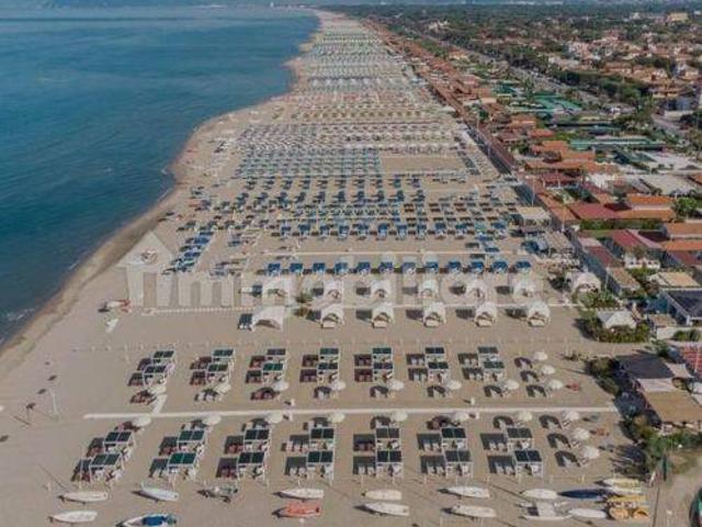 Appartamento in vendita a Camaiore, Toscana