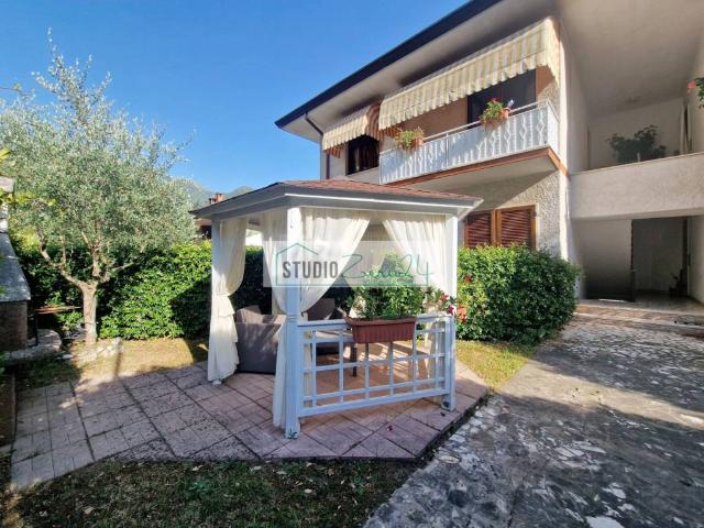 Appartamento in vendita a Vado, Camaiore