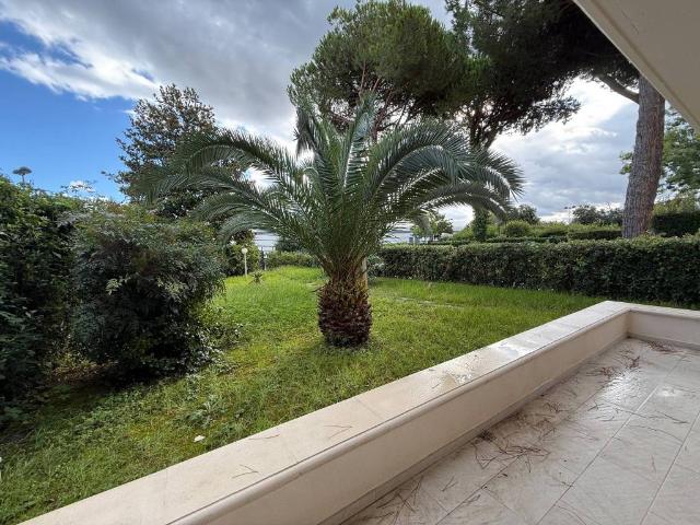 Appartamento in vendita a Camaiore, Toscana