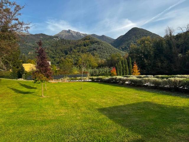 Appartamento in vendita a Vado, Camaiore