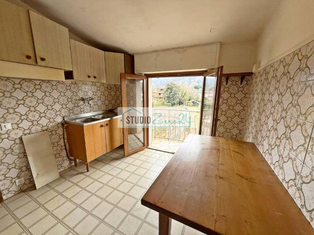 Appartamento in vendita a Camaiore, Toscana