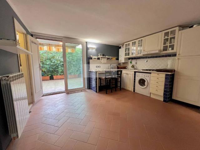 Appartamento in vendita a Camaiore, Toscana