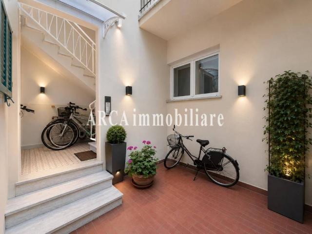 Appartamento in vendita a Camaiore, Toscana