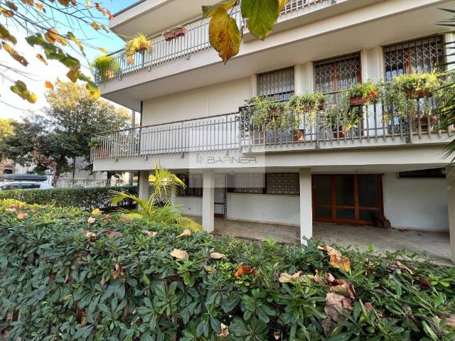 Appartamento in vendita a Camaiore, Lucca