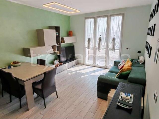 Appartamento in vendita a Cambiago, Lombardia
