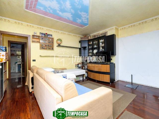 Appartamento in vendita a Cambiago, Lombardia