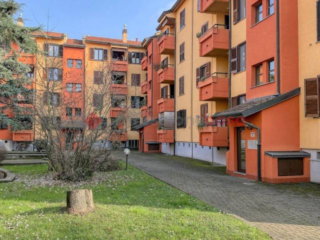 Appartamento in vendita a Cambiago, Lombardia