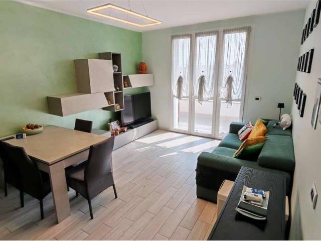 Appartamento in vendita a Cambiago, Lombardia
