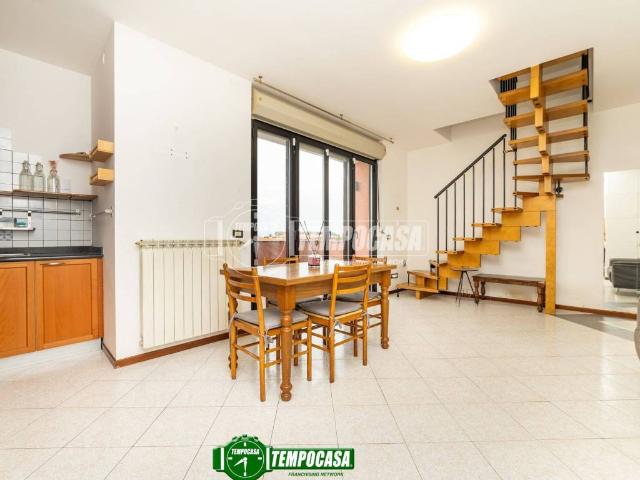 Appartamento in vendita a Cambiago, Lombardia