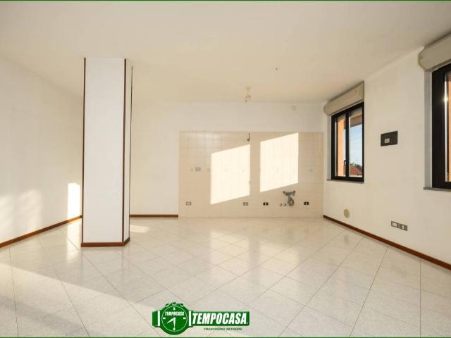 Appartamento in vendita a Cambiago, Milano