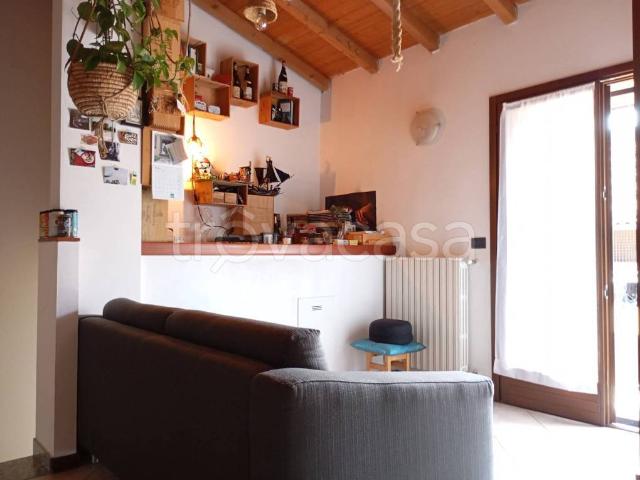 Appartamento in vendita a Cambiago, Lombardia