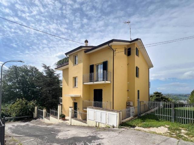 Appartamento in vendita a Marche, Ancona