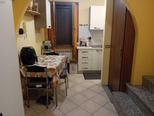 Appartamento in vendita a Cameri, Novara