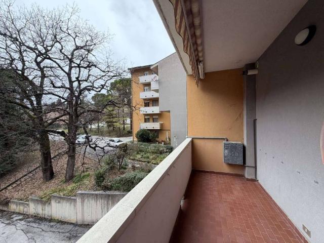 Appartamento in vendita a Marche, Macerata