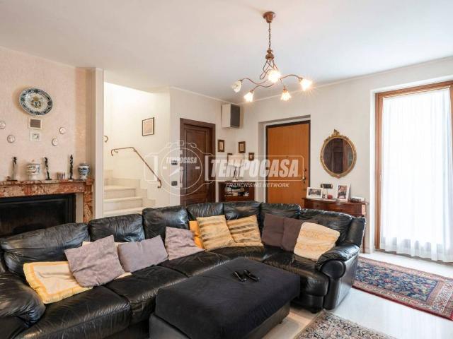 Villa Indipendente in vendita a Marche, Macerata