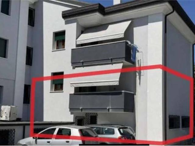Appartamento in vendita a Camisano Vicentino, Veneto
