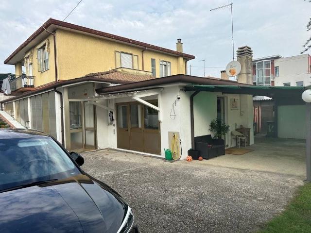Appartamento in vendita a Campagna Lupia, Veneto