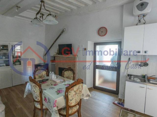 Appartamento in vendita a Campagnatico, Toscana