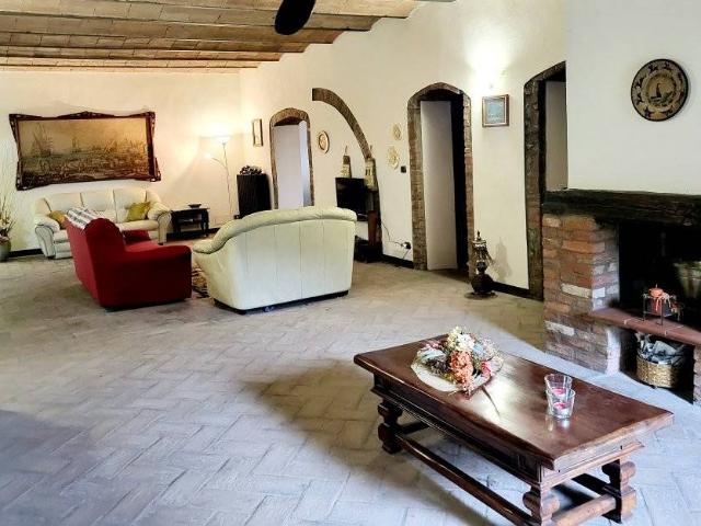 Appartamento in vendita a Campagnatico, Toscana