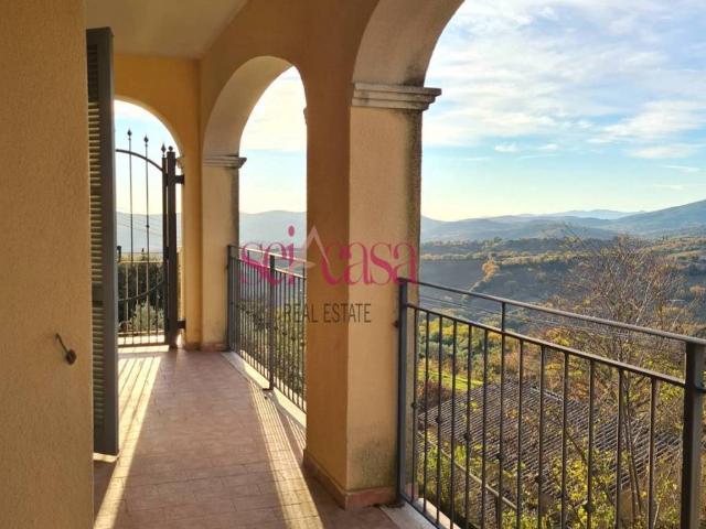 Appartamento in vendita a Campagnatico, Toscana