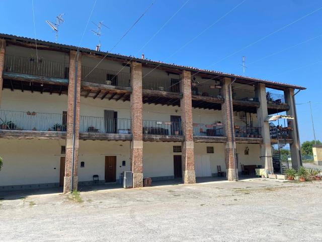 Appartamento in vendita a Camparada, Lombardia
