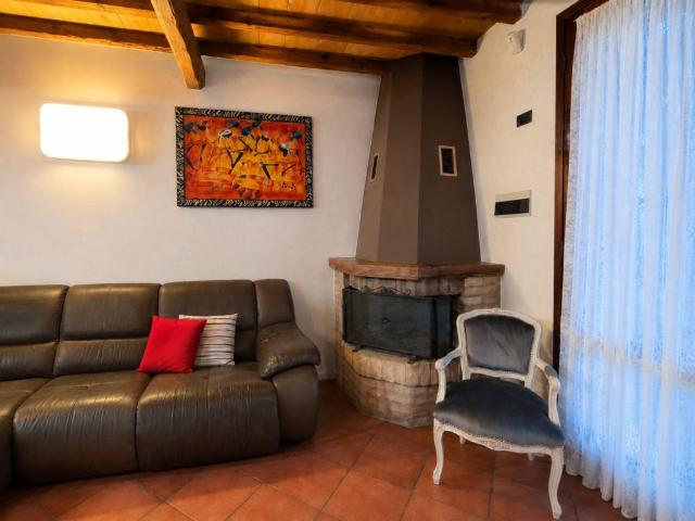 Appartamento in vendita a Val d’Enza, Re