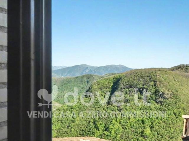 Appartamento in vendita a Campello Sul Clitunno, Umbria