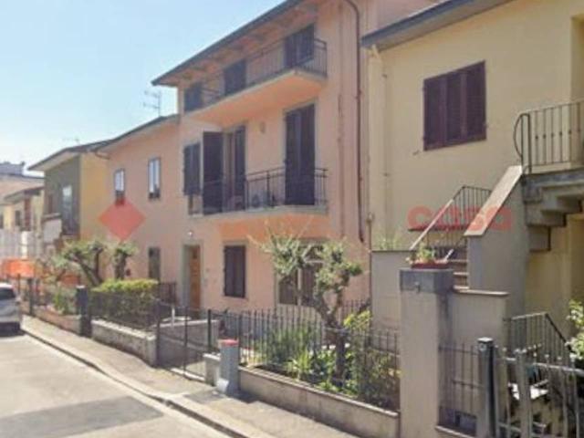 Appartamento in vendita a La Villa, Campi Bisenzio
