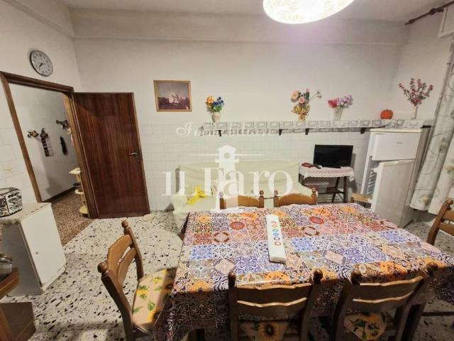 Appartamento in vendita a Campi Bisenzio, Toscana