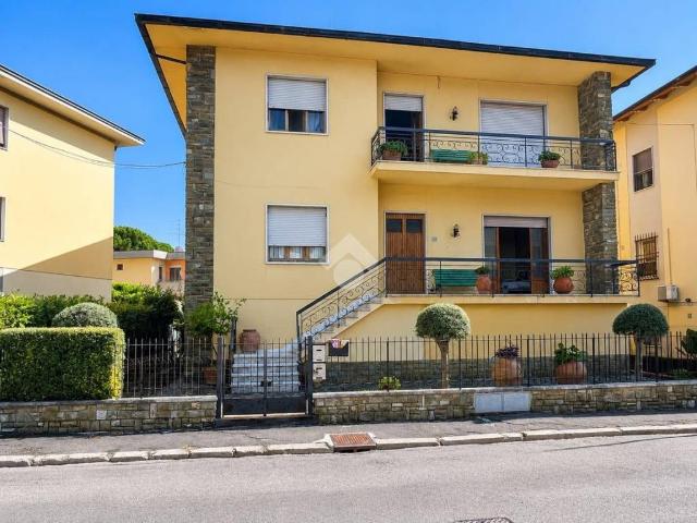 Appartamento in vendita a Campi Bisenzio, Toscana
