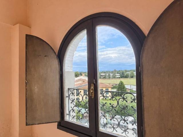 Appartamento in vendita a San Donnino, Campi Bisenzio
