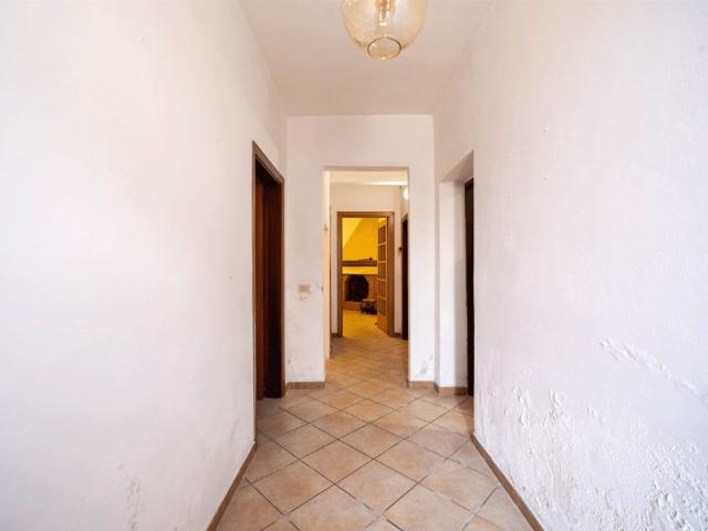 Appartamento in vendita a Campi Bisenzio, Toscana