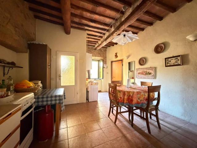 Appartamento in vendita a Rovinato, Campiglia Marittima