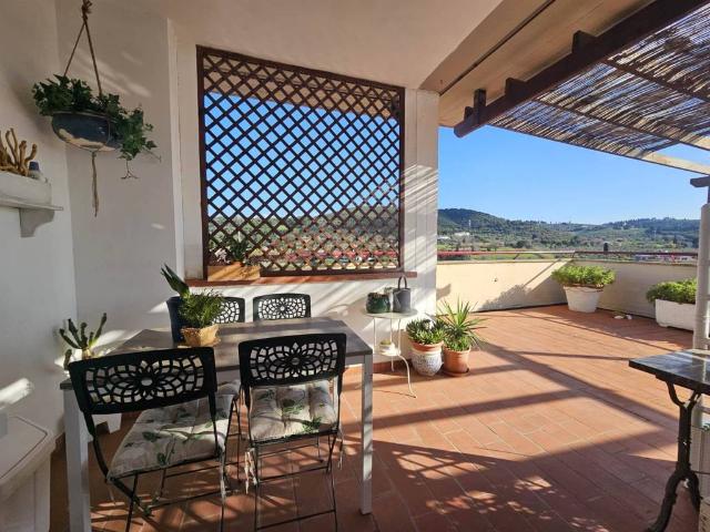 Appartamento in vendita a Campiglia Marittima, Toscana